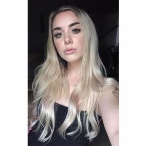 Meet your Posher, Jenna